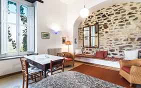 Der helle Wohnbereich im Casa Wilm.